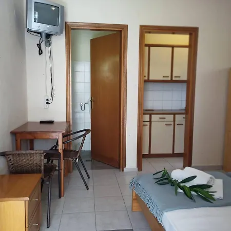 Magda Studios Guest house *