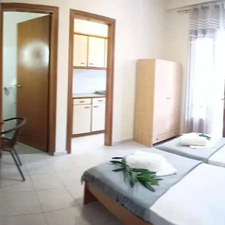 Magda Studios Pensión