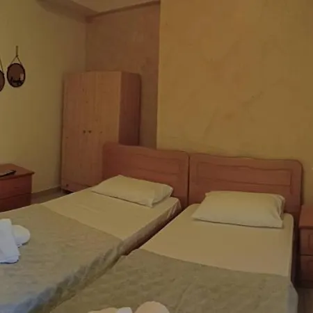 Magda Studios Guest house *